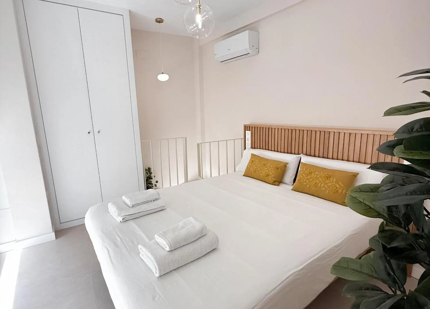 Monkeys Apartments Quintana C2 Seville